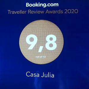 https://casa-julia-santa-cruz-de-tenerife.in-canary-islands.com